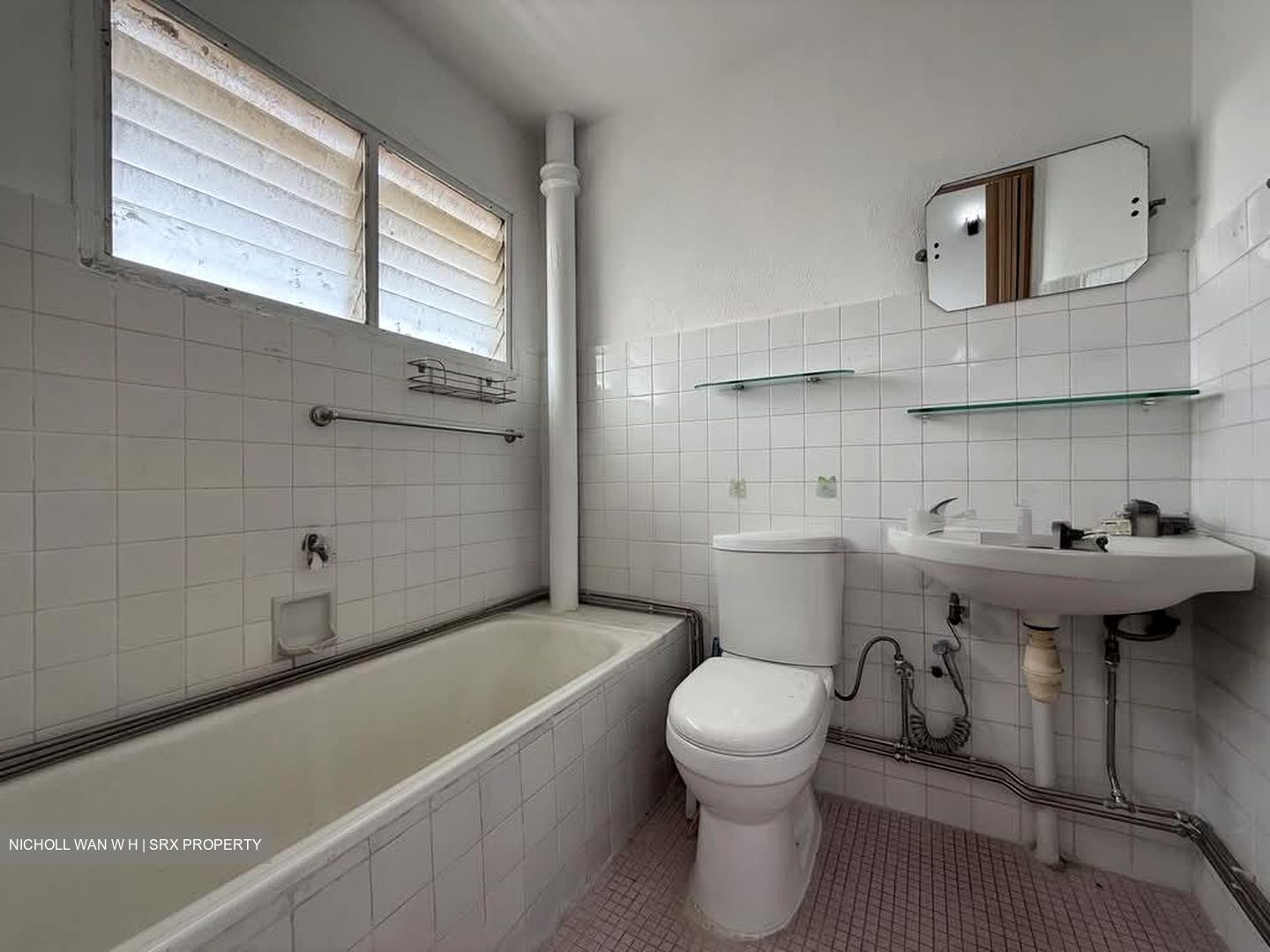 Golden Hill Estate (D19), Terrace #593667471
